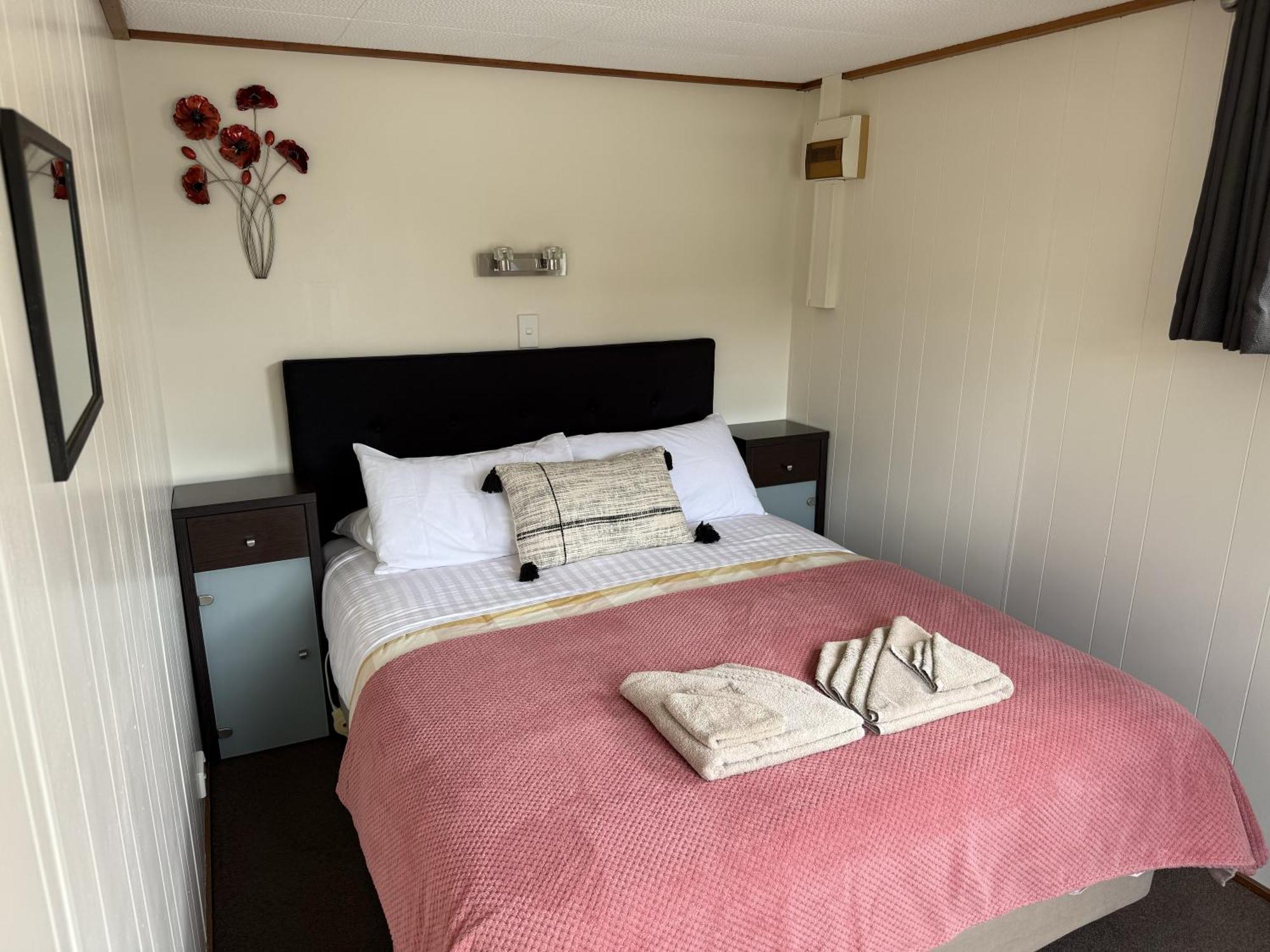 Picton'S Waikawa Bay Holiday Park エクステリア 写真